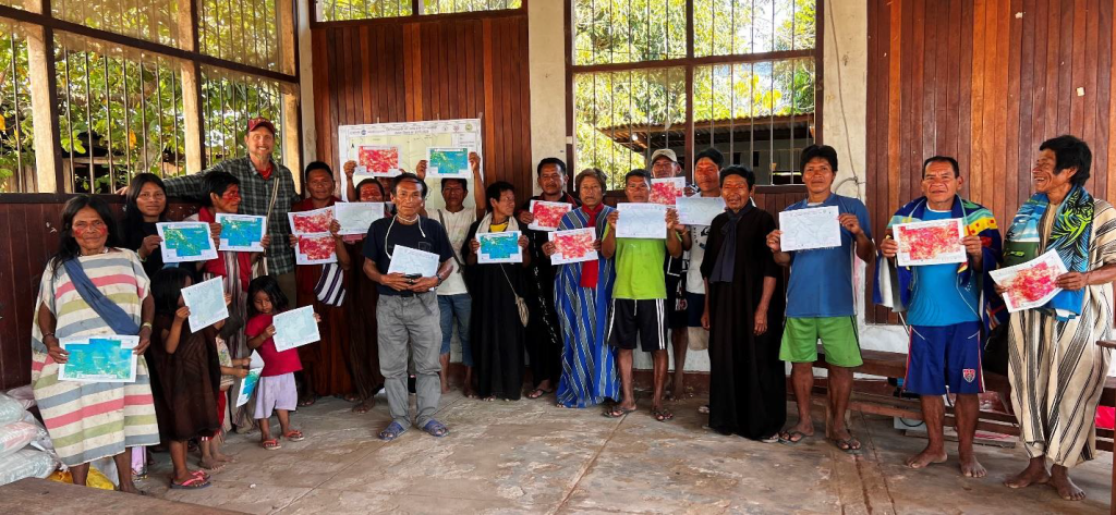 Working meeting with Dulce Gloria, Yurúa, Atalaya, Ucayali, Peru